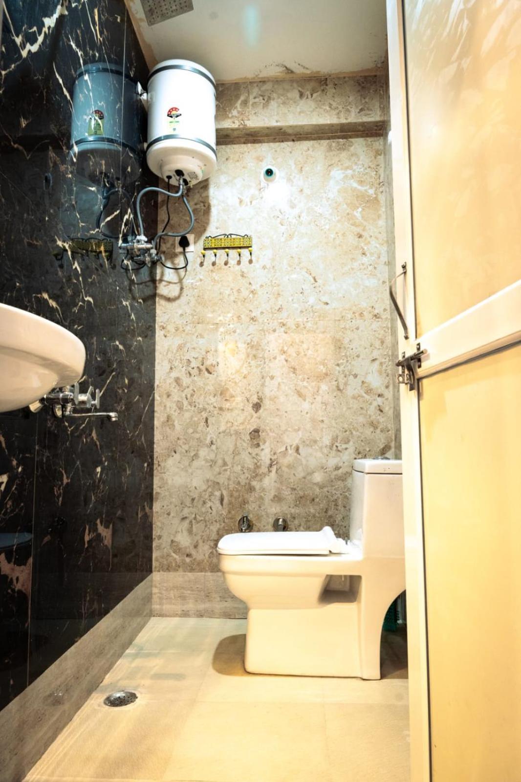 Rajguru Guest House Пушкар Екстериор снимка